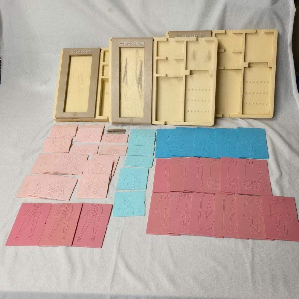 3 Vintage 1978 TOMY Fashion Plates Toy Designer Kit Set of 46 Plates